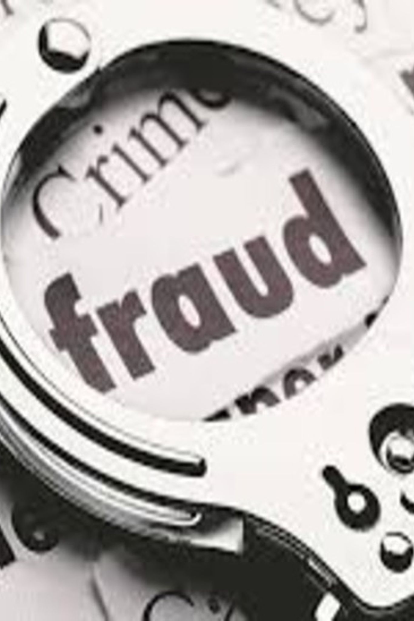 A case of cheating of Rs 27 lakhs filed against the teacher and his  parents; the police is raiding to arrest the accused. | टीचर और उसके  पेरेंट्स के खिलाफ 27 लाख