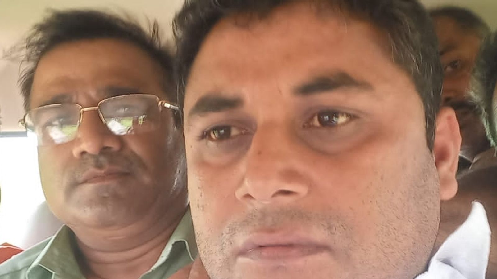 नौकरी दिलाने के नाम पर मांगे थे 50 हजार, निगरानी की टीम ने दबोचा | BCM arrested for taking 20 thousand bribe in Purnia, 50 thousand were demanded in the name of