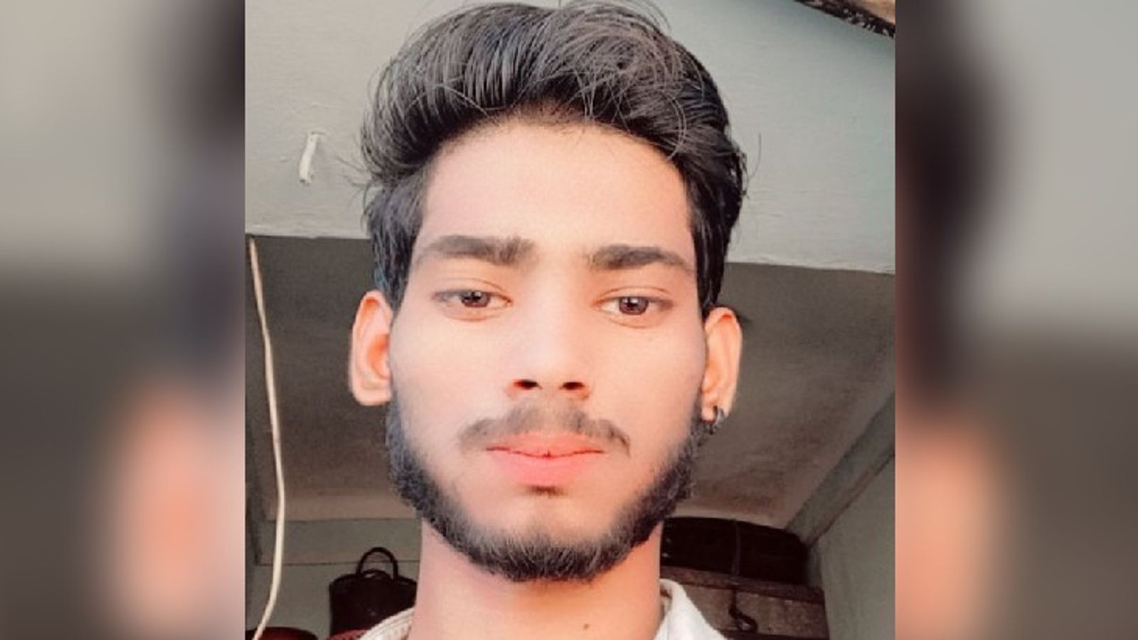 कल शाम घर से निकला था युवक, आज सुबह खेत में मिली लाश | Toto driver murdered  by slitting his throat in Bhagalpur, The young man had left the house last  evening,