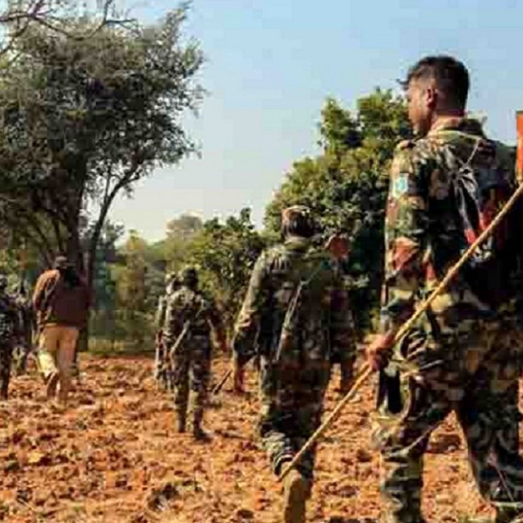 Chhattisgarh Naxal Attack: CRPF Jawan Dies During Treatment as Chhattisgarh  Naxalite Encounter | मुठभेड़ में घायल तीसरा सीआरपीएफ जवान भी शहीद, बीजापुर  में 10 फरवरी को नक्सलियों ने ...