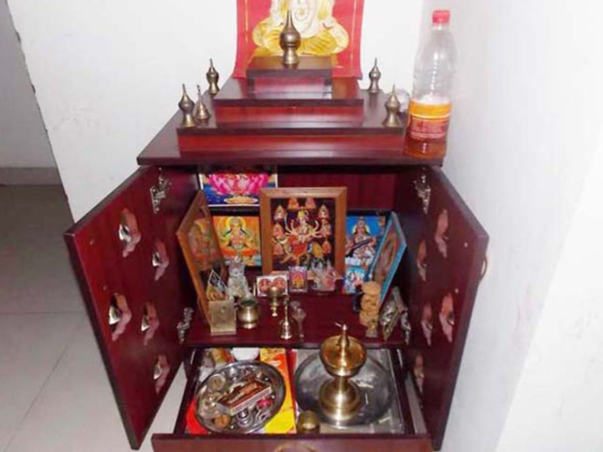 Vastu For Mandir In Home Hindi