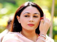 नागौर में नाबालिग बच्ची से गैंगरेप को लेकर सोशल मीडिया पर पोस्ट कर लिखा- प्रदेश में अचेत कानून व्यवस्था की कीमत बनी बेटियों की अस्मत; आरोपियों के खिलाफ कार्रवाई हो|नागौर,Nagaur - Dainik Bhaskar