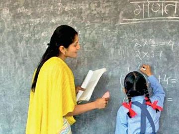 Teachers of government primary and middle schools will have to appear for  the examination.
