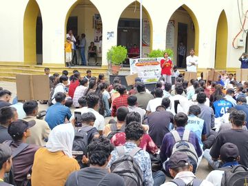Barwani PM College Protest | Athletes Satyagraha Over 17 Demands