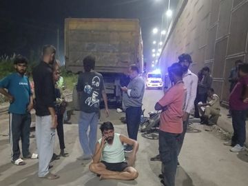 एक सदस्य को नौकरी और तत्काल सहायता राशि देने पर पोस्टमार्टम हुआ - Dainik Bhaskar