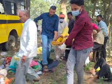 15 लोगों की हालत गंभीर बताई जा रही है। - Dainik Bhaskar