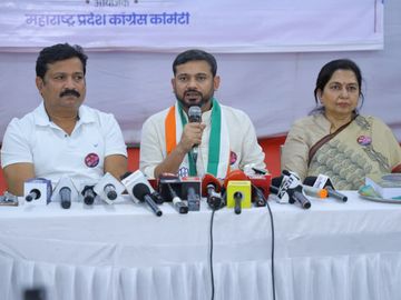 ‘छात्रों की गुंज’ विरोधक सावित्रीबाईंवर दगडफेक करणारेचकाँगे्रस नेते राहुल गांधींच्या पुणे दौर्‍यापूर्वी कन्हैयाकुमार यांचा भाजपवर निशाणा