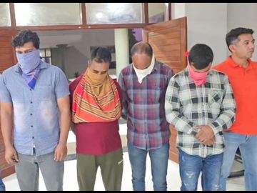 Bangladeshi prostitution racket busted in Bharuch | ભરૂચમાં બાંગ્લાદેશી  દેહવ્યાપાર રેકેટ ઝડપાયું: મુખ્ય એજન્ટ સહિત 4 ઝડપાયા, 12 બાંગ્લાદેશી અને 2  પશ્ચિમ બંગાળ સહિત ...