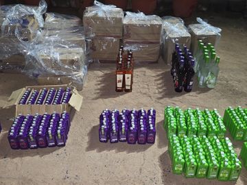LCB Action: Liquor Seized Near Himmatnagar; Driver Flees