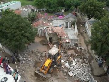 Anjar Police Demolish Illegal Properties of Criminals | Kutch Crime News