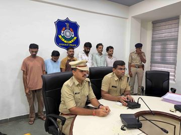 Amreli Police Bust SD Pay & Apna Pay Cyber Fraud | 635 Crore Scam