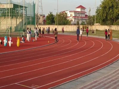 Stadium Local Running Tracks Near Me School Outdoor Sports Court