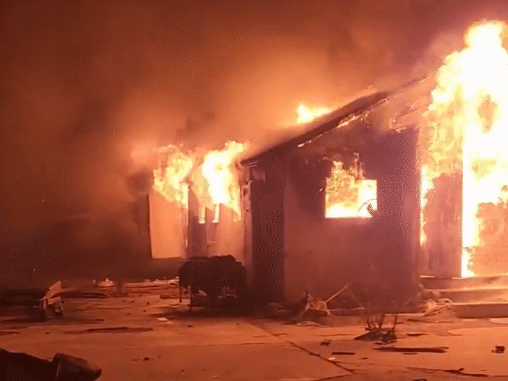 अफगानिस्तान की राजधानी काबुल पर पाकिस्तानी हमले के बाद धमाके की फुटेज।