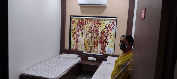 इस साल भी पीजी व हॉस्टल संचालकों को राहत मिलने की उम्मीद कम ही है।