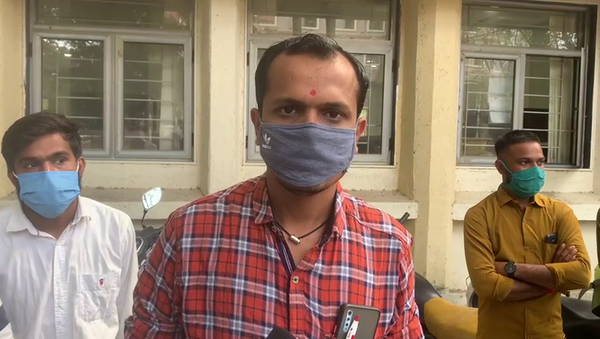 તાત્કાલિક સહજતાથી ભરપાઈ કરી શકીએ છીએ