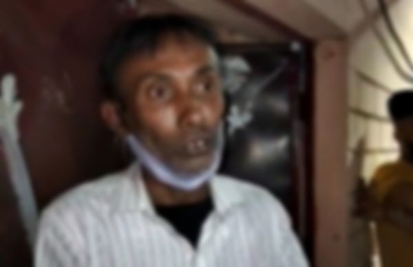 आरोप लगाने वाला पति।