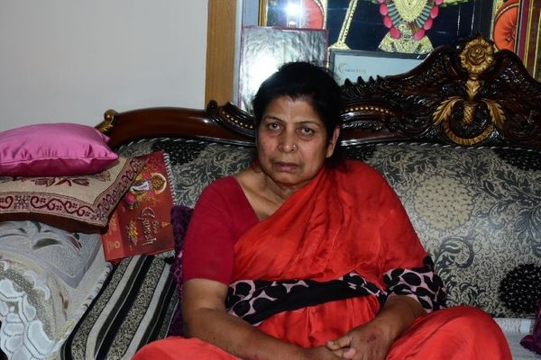 पीड़ित कुसुमलता घटना के बाद इतनी घबरा गईं कि ठीक से बोल भी नहीं पा रही थीं।
