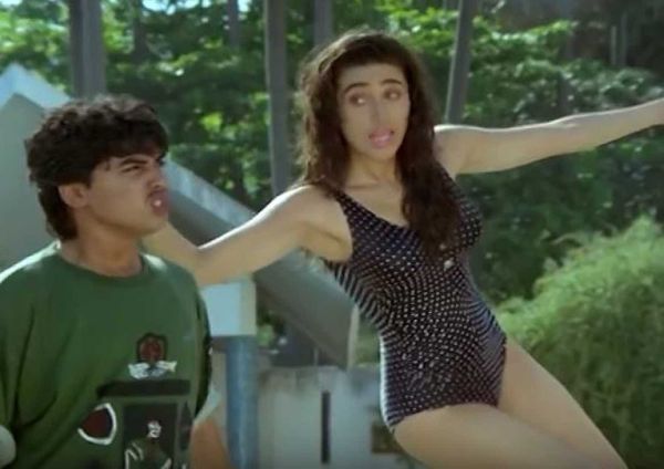 'प्रेम कैदी' के एक सीन में करिश्मा कपूर के साथ हरीश।