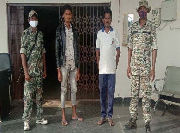 बीजापुर जिले के आवापल्ली से 16 जून को माओवादियों के सप्लाई टीम के 2 सदस्य को गिरफ्तार किया गया था।