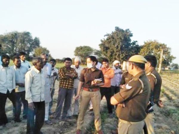 अमरीश ने 16 जुलाई 2018 को गांव के ही गौरव शर्मा के खिलाफ बेटी से छेड़छाड़ करने का केस दर्ज कराया था। - Dainik Bhaskar