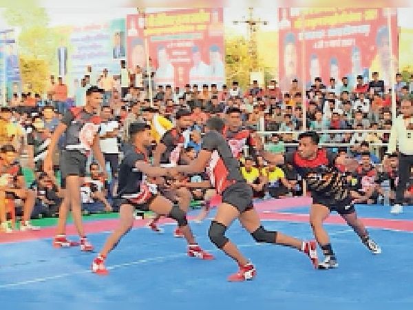भरतपुर के लिए फिर खुला खजाना:शहर के पार्कों में बनेंगे पांच ओपन जिम जिले को दो स्टेडियम, दो कॉलेज और मिले