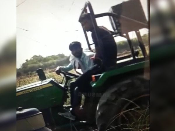 डबल मर्डर में नामजद आरोपी अरविंद रावत, इस पर 5 हजार रुपए का इनाम भी है, लेकिन वह खुलेआम घूम रहा है और पुलिस उसे पकड़ भी नहीं रही