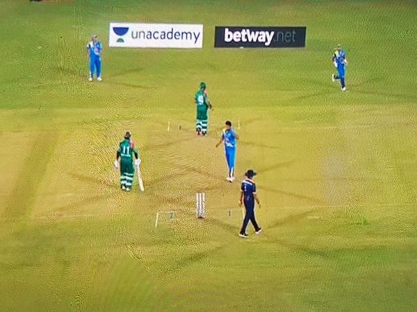 Road Safety World Cricket Series in Raipur Compete between India and Bangladesh | बांग्लादेश ने टॉस जीतकर पहले बल्लेबाजी की, मुख्यमंत्री भूपेश बघेल ने मैच का उद्घाटन किया, क्रिकेट का रोमांच शुरू