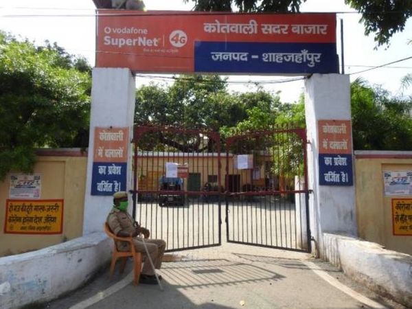 सदर बाजार इंस्पेक्टर अशोक पाल ने बताया कि घटना काफी पुरानी है। कोर्ट के आदेश पर मुकदमा दर्ज किया गया है। जांच की जा रही है। जरूरत पड़ने पर DNA भी कराया जाएगा। जल्द ही आरोपियों से पूछताछ की जाएगी। - Dainik Bhaskar