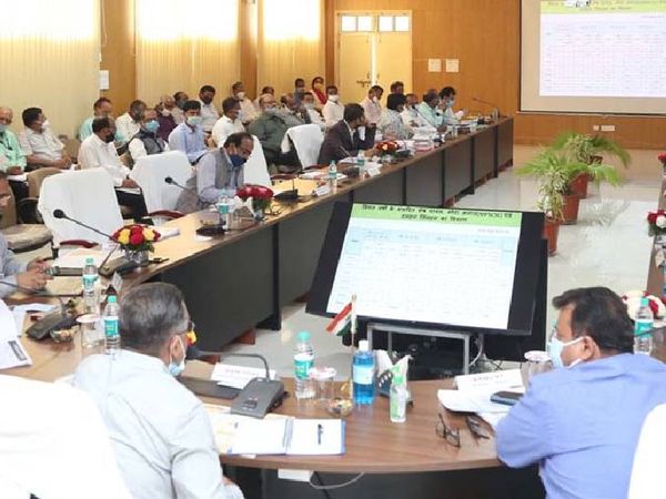 A committee will now operate only one ration shop, action will be taken on receipt of non-standard grains | एक समिति अब मात्र एक राशन दुकान करेगी संचालित करेगी, अमानक अनाज मिलने पर होगी कार्रवाई