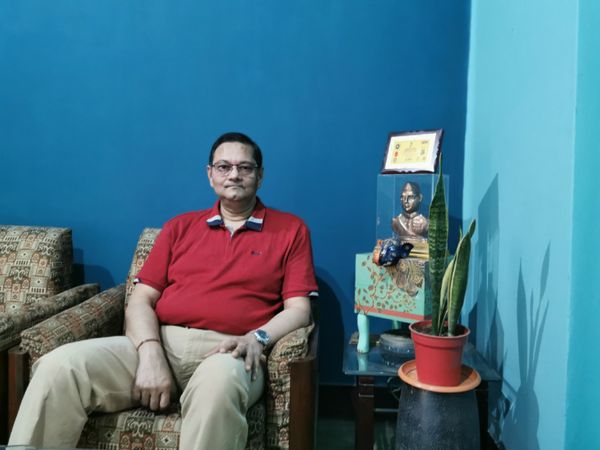 चंद्रकुमार बोस, शरद चंद्र बोस के पौत्र हैं। सुभाषचंद्र बोस शरद चंद्र बोस के छोटे भाई थे।