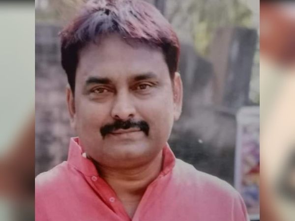 डिप्टी मेयर मीरा देवी के पति पर लाइट के लिए दबाव बनाने का आरोप। - Dainik Bhaskar