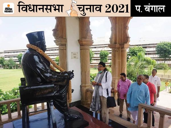 मिथुन चक्रवर्ती अक्टूबर 2019 में नागपुर गए थे। इस दौरान उन्होंने संघ प्रमुख मोहन भागवत से मुलाकात की थी और उन्हें घर आने का न्योता दिया था। - Dainik Bhaskar