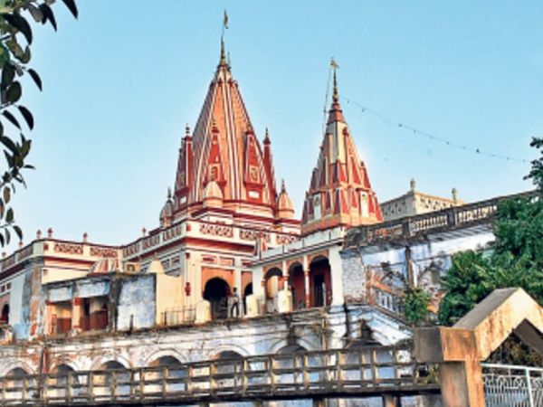 यहां भोलेनाथ का है वृद्ध रूप।