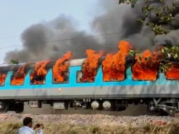 02017 Up Shatabdi Express caught fire near Kansro station near Haridwar.