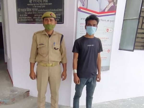 यह सूरज महतो की दो दिन पुरानी फोटो है। उसे पुलिस ने गिरफ्तार कर जेल भेजा था।- फाइल फोटो - Dainik Bhaskar