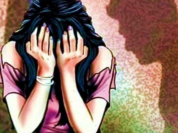 दुष्कर्म का मामला: बच्चों को मारने की धमकी देकर विवाहिता से दुष्कर्म; अलवर के राजगढ़ की रहने वाली है पीड़िता