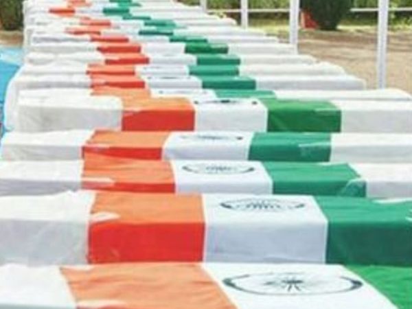 संसद की स्थाई समिति की रिपोर्ट में शहीदों की वीरांगनाओं के साथ हो रहे अन्याय का खुलासा हुआ है। - Dainik Bhaskar