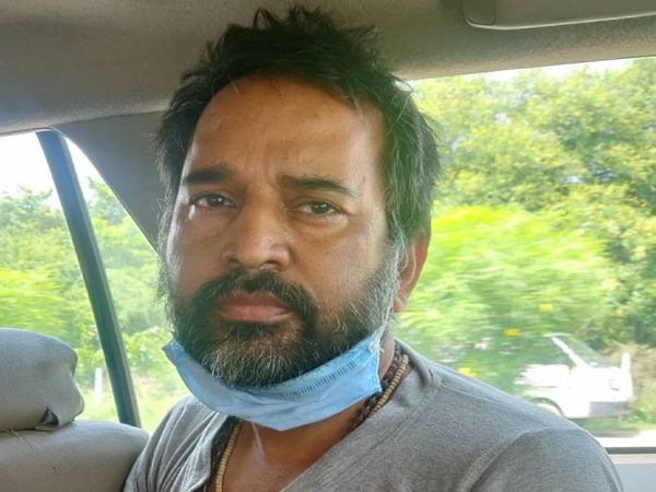 अजीत गुप्ता को जब यूपी एटीएस ने गिरफ्तार कर पूछताछ की तो उसने ठगी कर 600 करोड़ रुपए कमाने की बात स्वीकार की।