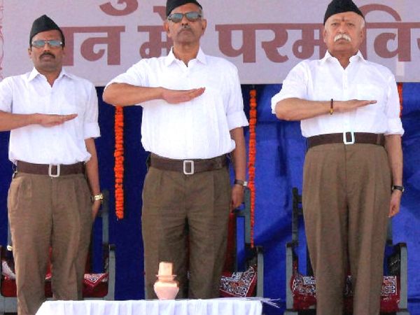 संघ की 100 साल पुरानी ड्रेस कोड को बदलवाने का श्रेय भी माधव को ही जाता है। उनका मानना था कि संघ को आधुनिकता पर जोर देते हुए अपने विचारों के साथ काम करना होगा। ताकि टीवी और इंटरनेट वाली नई पीढ़ी को आकर्षित किया जा सके।