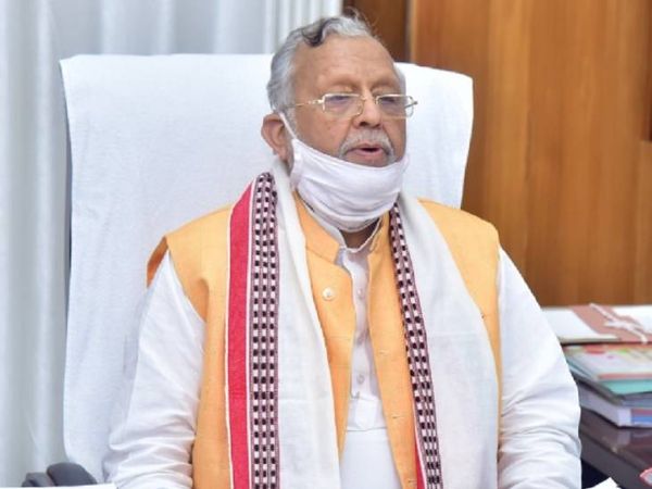 योगी सरकार में वित्त मंत्री सुरेश खन्ना। - Dainik Bhaskar