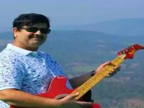 5 मार्च को मनसुख हिरेन का शव ठाणे की खाड़ी से बारामद हुआ था। - Dainik Bhaskar