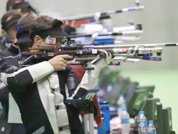 ISSF शूटिंग वर्ल्ड कप दिल्ली में चल रहा है। भारतीय टीम मेडल्स टैली में टॉप पर है। (फाइल फोटो) - Dainik Bhaskar