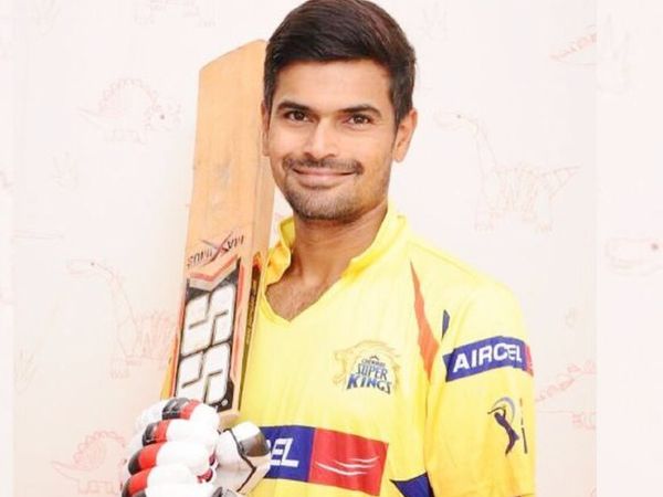 बद्रीनाथ IPL में चेन्नई सुपर किंग्स की तरफ से खेलते थे। उन्हें 2014 में किसी टीम ने नहीं खरीदा था। वे हाल ही में हुए रोड सेफ्टी वर्ल्ड सीरीज में इंडिया लीजेंड्स की ओर से खेले थे। - Dainik Bhaskar