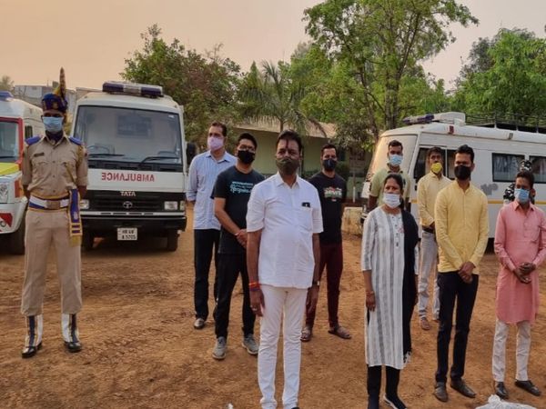 जब शहीद जवानों का शव जगदलपुर लाया गया।