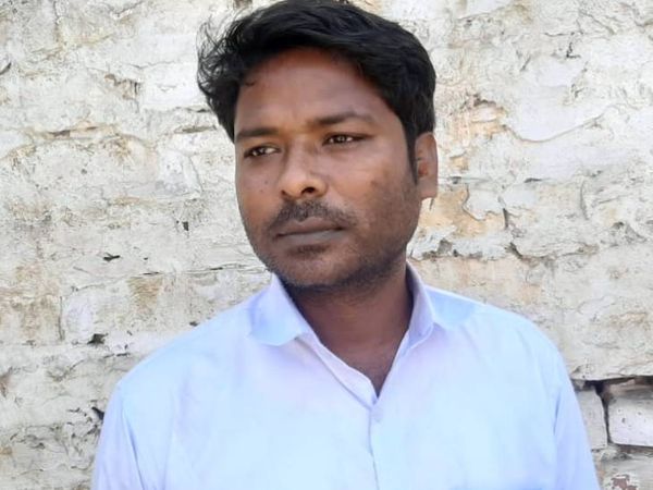 गौतम।