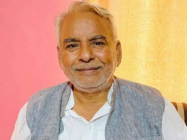 पूर्व मंत्री गौतम सिंह। (फाइल फोटो) - Dainik Bhaskar