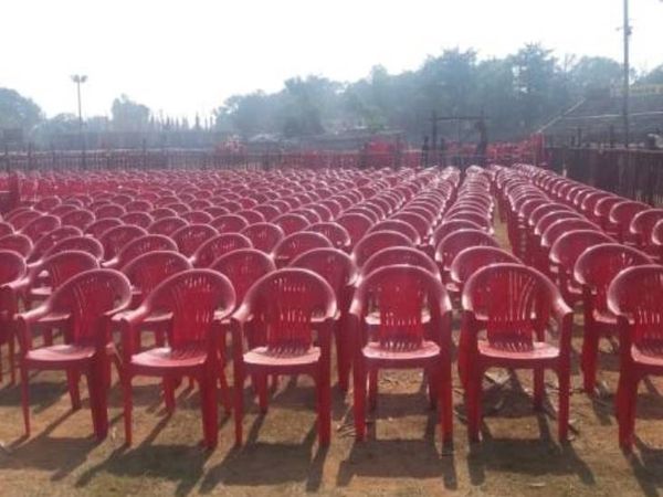 अपर मुख्य सचिव गृह अवनीश अवस्थी की तरफ से सभी जिलाधिकारियों व एसपी-एसएसपी को जारी किए गए पत्र में कोरोना प्रोटोकॉल का सख्ती से अनुपालन करवाने के निर्देश दिए गए हैं। - Dainik Bhaskar