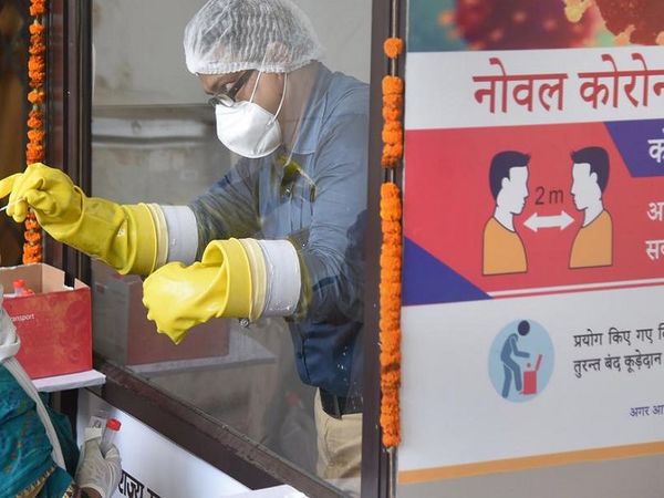 बिहार में संक्रमण बढ़ने के साथ ही नए सिरे से सख्ती के निर्देश जारी किए गए हैं। - Dainik Bhaskar