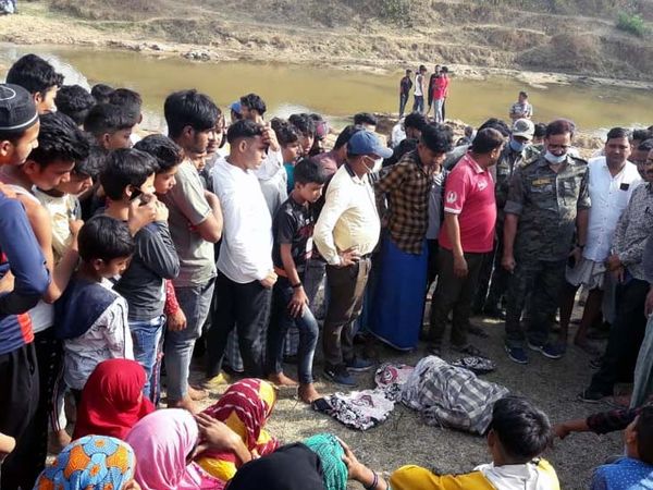 मृतक की पहचान खेशकरी निवासी खलील खान (65) के रूप में की गई है। - Dainik Bhaskar