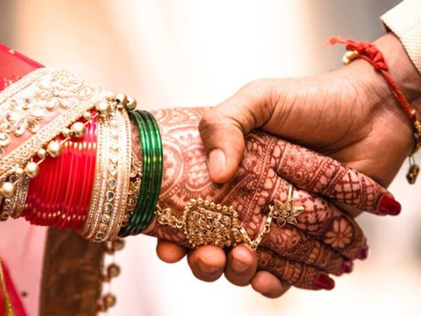 Married to a girl by giving 25 lakhs for permanent citizenship in Canada | कनाडा में परमानेंट सिटीजनशिप के लिए 25 लाख देकर लड़की से रचाई शादी, 10 लाख और मांगे तो गम में युवक ने दम तोड़ा